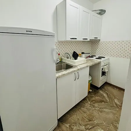 Adam's 4 Kladovo