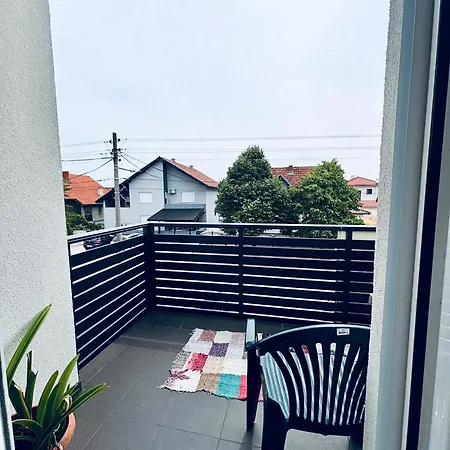 Adam's Bed & Coffee 3*